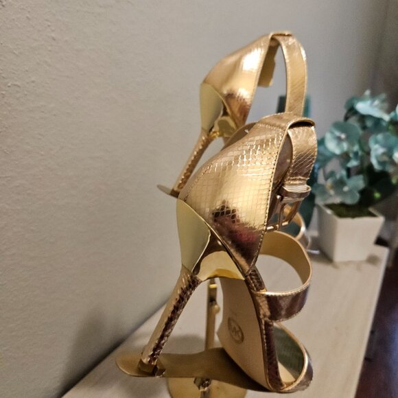 MICHAEL KORS WOMEN'S HEELS SIZE 10 - Picture 5 of 6